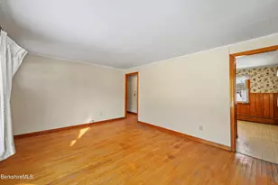 34 Anthony St, Adams, MA 01220 - Photo 11