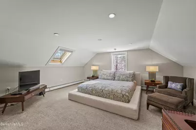 130 E Dugway Rd, Lenox, MA 01240 - Photo 61