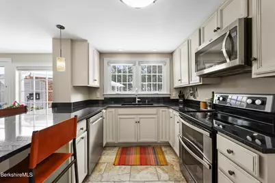 221 Holmes Rd, Pittsfield, MA 01201 - Photo 3