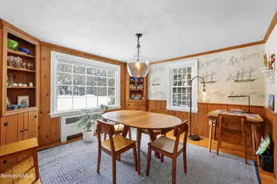 221 Holmes Rd, Pittsfield, MA 01201 - Photo 7