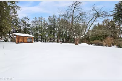 221 Holmes Rd, Pittsfield, MA 01201 - Photo 33