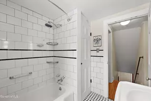 221 Holmes Rd, Pittsfield, MA 01201 - Photo 29