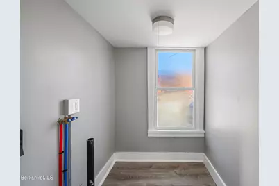 139 2nd St, Pittsfield, MA 01201 - Photo 15