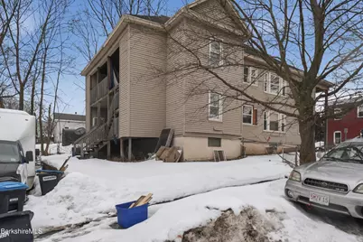 195 Francis Ave, Pittsfield, MA 01201 - Photo 3