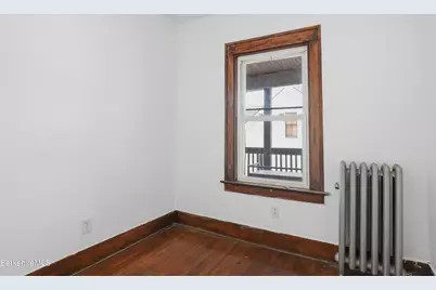 195 Francis Ave, Pittsfield, MA 01201 - Photo 15