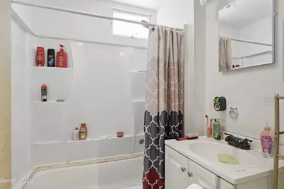 195 Francis Ave, Pittsfield, MA 01201 - Photo 35