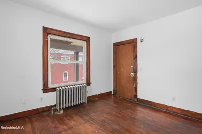 195 Francis Ave, Pittsfield, MA 01201 - Photo 29