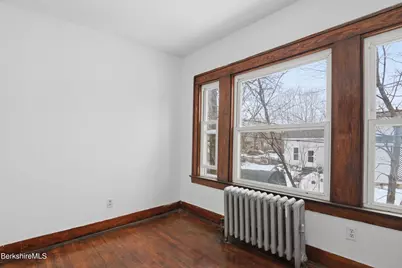195 Francis Ave, Pittsfield, MA 01201 - Photo 25
