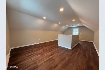 40 E Hoosac St, Adams, MA 01220 - Photo 15