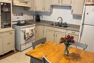 11 Melrose St, Adams, MA 01220 - Photo 9