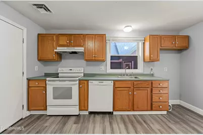 73-75 Hall St, North Adams, MA 01247 - Photo 13