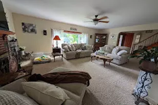 5 McKinley St, Adams, MA 01220 - Photo 7