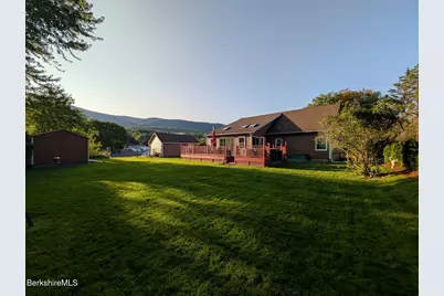 5 McKinley St, Adams, MA 01220 - Photo 35