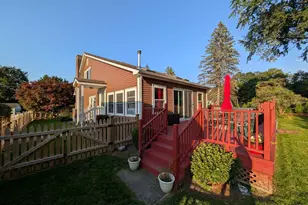 5 McKinley St, Adams, MA 01220 - Photo 27