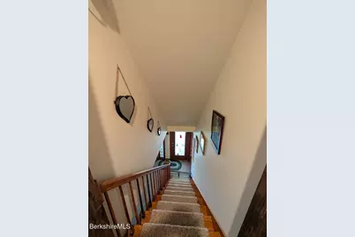 5 McKinley St, Adams, MA 01220 - Photo 15