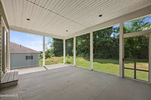 15 Cherry Hill Dr, Pittsfield, MA 01201 - Photo 35