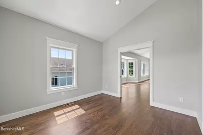 15 Cherry Hill Dr, Pittsfield, MA 01201 - Photo 19
