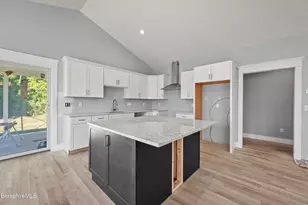 15 Cherry Hill Dr, Pittsfield, MA 01201 - Photo 9