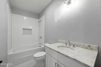 15 Cherry Hill Dr, Pittsfield, MA 01201 - Photo 21