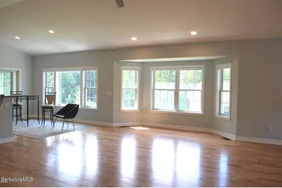 5 Aspen Way, Pittsfield, MA 01201 - Photo 7