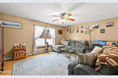 121 West Rd, Lee, MA 01238 - Photo 9