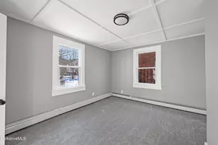 12 Monteleone Pl, Pittsfield, MA 01201 - Photo 13