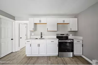 1-2 Monteleone Place, Pittsfield, MA 01201 - Photo 3