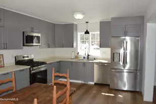 7 Silverbrook Rd, Sandisfield, MA 01255 - Photo 27