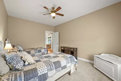 14 Sunrise Cir, Pittsfield, MA 01201 - Photo 27