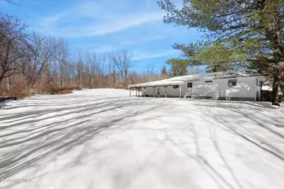 89 Delancy Ave, Pittsfield, MA 01201 - Photo 3