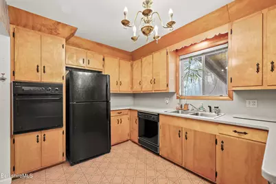 89 Delancy Ave, Pittsfield, MA 01201 - Photo 7