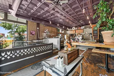 442/444 North St, Pittsfield, MA 01201 - Photo 7