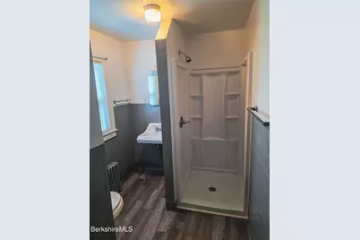 105 Friend St, Adams, MA 01220 - Photo 9