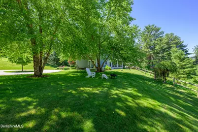 176 West Center Rd, West Stockbridge, MA 01266 - Photo 39