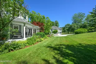 176 W Center Rd, West Stockbridge, MA 01266 - Photo 7