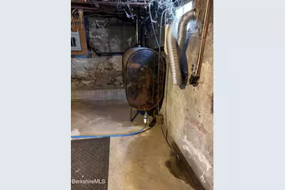 85 Church St, North Adams, MA 01247 - Photo 17