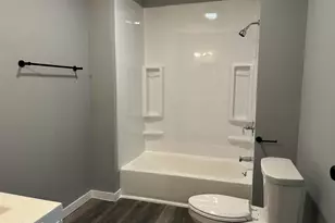 139 Robbins Ave, Pittsfield, MA 01201 - Photo 19