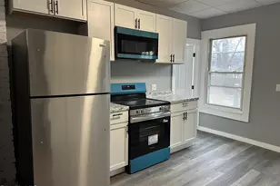 139 Robbins Ave, Pittsfield, MA 01201 - Photo 5