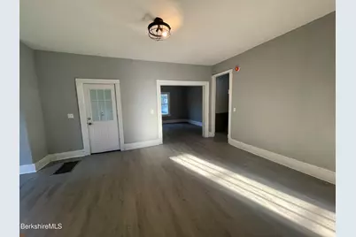 139 Robbins Ave, Pittsfield, MA 01201 - Photo 25