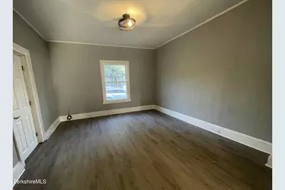 139 Robbins Ave, Pittsfield, MA 01201 - Photo 27