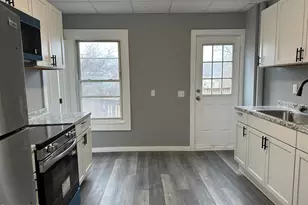 139 Robbins Ave, Pittsfield, MA 01201 - Photo 11