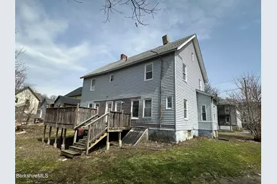 139 Robbins Ave, Pittsfield, MA 01201 - Photo 5