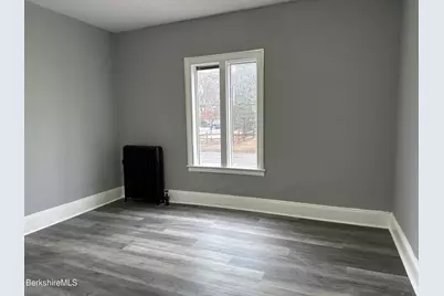 139 Robbins Ave, Pittsfield, MA 01201 - Photo 17
