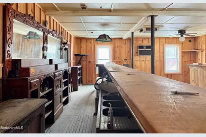 9 Depot St, Monroe, MA 01350 - Photo 3