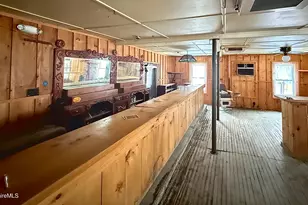 9 Depot St, Monroe, MA 01350 - Photo 5