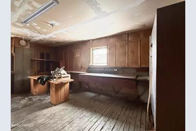 9 Depot St, Monroe, MA 01350 - Photo 19