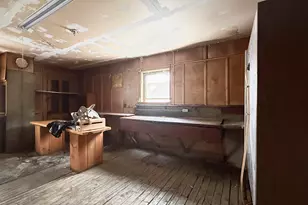 9 Depot St, Monroe, MA 01350 - Photo 19