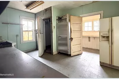 9 Depot St, Monroe, MA 01350 - Photo 21