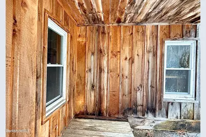 9 Depot St, Monroe, MA 01350 - Photo 27