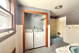 9 Depot St, Monroe, MA 01350 - Photo 5